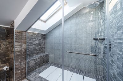 Elegant Shower Enclosure